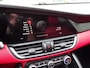 Alfa Romeo Giulia 2.0T Super, panoramadak, rood leder