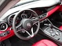 Alfa Romeo Giulia 2.0T Super, panoramadak, rood leder