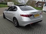 Alfa Romeo Giulia 2.0T Super, panoramadak, rood leder