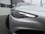 Alfa Romeo Giulia 2.0T Super, panoramadak, rood leder