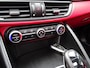 Alfa Romeo Giulia 2.0T Super, panoramadak, rood leder