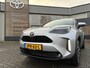 Toyota Yaris Cross HYBRID 115 DYNAMIC STOEL/STUURVERW APPLE/ANDROID KEYLESS 17" LM-VELGEN CLIMA AD-CRUISE CAMERA