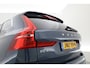 Volvo XC60 2.0 T6 Plug-in hybrid AWD Plus Bright | Leer | Pano-dak | 360 camera | ACC | Blis | H&K Audio |