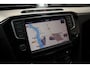 Volkswagen Passat 1.4 TSI GTE Highline[ Lederen bekleding LED koplampen Schuif/kanteldak]