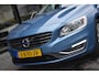 Volvo V60 T2 122pk Aut. Summum | Camera | Schuifdak | Stoelverwarming