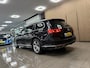 Volkswagen Passat Variant 1.5 TSI Elegance Business R * Automaat / Panoramadak / Afn. Trekhaak / NL Auto *