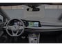 Volkswagen Golf 1.4 eHybrid GTE | Pano | HUD | LED | IQ Lights | Carplay | Camera | Sfeer | Stuurverwarming | Stoelverwarming | ACC | Keyless | Lane Assist | Side Assist | Front Assist | 1 Eigenaar | Dealer Onderhouden | Garantie