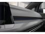 Volkswagen Golf 1.4 eHybrid GTE | Pano | HUD | LED | IQ Lights | Carplay | Camera | Sfeer | Stuurverwarming | Stoelverwarming | ACC | Keyless | Lane Assist | Side Assist | Front Assist | 1 Eigenaar | Dealer Onderhouden | Garantie