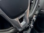 Volvo V40 2.0 T2 OCEAN-RACE R-DESIGN LEDER NAVI AIRCO LED 18 INCH-LMV PDC