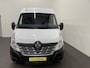 Renault Master T35 2.3 dCi L2H2 130PK Airco Cruise Control Navi PDA achter 2-zits