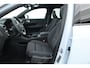 Volvo XC40 Recharge Twin Ultimate 82 kWh | 536 km WLTP | Pano-dak | H&K Audio | 360 camera | Elek. Stoelen |