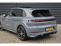 Porsche Cayenne 3.0 E-Hybrid 470pk SportDesign | Pano | Bijrij. Display | Matrix | ACC | 22'' Wielen | Trekhaak | Achterasbest. | Bose |