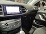 Peugeot 308 SW 110pk PT Blue Lease Executive | Distributie verv. | Panorama | Trekhaak | Navi