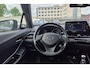 Toyota C-HR 1.8 Hybrid Dynamic Adaptieve cruise control, achteruitrij camera, keyless, navigatie Apple Carplay/Android Auto, parkeersensoren, automaat!