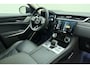 Jaguar F-Pace 2.0 P400e PHEV R-Dynamic HSE Meridian premium audio | verwarmd voorruit | premium lederen stoelen | Adaptieve cruise control | panoramisch schuifkanteldak