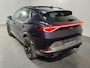 CUPRA Formentor 1.4 e-Hybrid VZ Black Edition / AUTOMAAT/ PANO/ LEER/ KEYLESS/ ELEKTR. STOEL/ PARK. SENSOREN + CAMERA/ FULL LINK/ CLIMA/ RIJ-MODI/ STOEL + STUUR VERWARM./ 19'' LMV