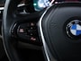 BMW 5-Serie Touring 530i High Executive Luxury Line [SCHUIFKANTELDAK, CRUISE CONTROL, BLUETOOTH TELEFOON, HUD, ACTIVE PROTECTION, ACHTERUITRIJCAMERA, PDC V+A, STOELVERWARMING, STUURVERWARMING, BMW ADAPTIVE LED, NIEUWSTAAT]