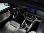 BMW 5-Serie Touring 530i High Executive Luxury Line [SCHUIFKANTELDAK, CRUISE CONTROL, BLUETOOTH TELEFOON, HUD, ACTIVE PROTECTION, ACHTERUITRIJCAMERA, PDC V+A, STOELVERWARMING, STUURVERWARMING, BMW ADAPTIVE LED, NIEUWSTAAT]