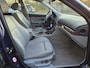 BMW 5-Serie Touring 540i Executive | NIEUWE APK | AIRCO | LEDER | SCHUIF DAK |