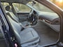 BMW 5-Serie Touring 540i Executive | NIEUWE APK | AIRCO | LEDER | SCHUIF DAK |