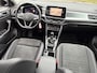 Volkswagen T-Roc 1.5 TSI 150pk DSG Style | Trekhaak | Navi | IQ light | Adapt. Cruise | Rijklaar incl. garantie