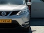 Nissan Qashqai 1.2 Connect Edition | Origineel NL | Trekhaak | Panoramadak | Navigatie | 360 Graden Camera | Cruise Control | Metallic Lak | Climate Control | Lichtmetalen Velgen | Privacy Glas | Keyless Entry | DAB+ Radio |