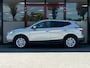 Nissan Qashqai 1.2 Connect Edition | Origineel NL | Trekhaak | Panoramadak | Navigatie | 360 Graden Camera | Cruise Control | Metallic Lak | Climate Control | Lichtmetalen Velgen | Privacy Glas | Keyless Entry | DAB+ Radio |