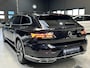 Volkswagen Arteon Shooting Brake 1.4 TSI eHybrid R-Line Business+ PANO I 19''LMV I MATRIX LED I ELEC. TREKHAAK | SOH 90%