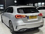 Mercedes-Benz A-klasse 180 Business Solution AMG PANO I SFEER VERLICHTING I ORG.NL + NAP + BTW
