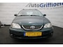 Toyota Avensis Wagon 1.8-16V Linea Luna nette station met trekhaak