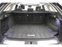 Land Rover Range Rover Velar 2.0 P400e R-Dynamic Trekh Pano Cam El-Stoelen + aKlep Dhoek Meridian