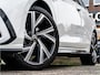Volkswagen Golf 1.5 TSI R-Line ORG NL CAMERA VIRTUAL DASH IQ LIGHT LEDER ALCANTARA