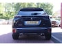 Peugeot 2008 1.2 Puretech *GT* | Trekhaak | Schuifdak | Carplay | Stoelverwarming | Camera | PDC | Privacy | Navigatie | Bluetooth |