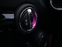 MINI Cooper 1.5 Chili Serious Business /Apple & Android Carplay/Elektrisch Panoramadak/Stoelverwarming/Cruise & Clima control/Isofix/JCW Sportstuur/Sportstoelen/(MET GARANTIE*)
