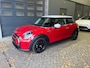 MINI Cooper Classic 33 kWh | Half Leder | Stoelverwarming | Navigatie | LED | PDC A