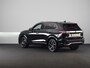 Volkswagen Tiguan 1.5 eHybrid R-Line Edition 204 pk Automaat (DSG) | Verlengde garantie | Navigatie | Parkeersensoren (Park assist) | Achteruitrijcamera | R-Line |