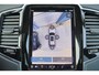 Volvo XC90 T8 Recharge AWD Ultra Dark - Luchtvering - Panorama/schuifdak - IntelliSafe Assist & Surround - 360º Camera - Adaptieve LED koplampen - Verwarmde voorstoelen, stuur & achterbank - Parkeersensoren voor & achter - Elektr. bedienb. voorstoelen met geheugen - Geventileerde voorstoelen - Head up display - Draadloze tel. lader - Extra getint glas - Elektr. inklapbare trekhaak - 22' LMV