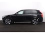 Volvo XC90 T8 Recharge AWD Ultra Dark - Luchtvering - Panorama/schuifdak - IntelliSafe Assist & Surround - 360º Camera - Adaptieve LED koplampen - Verwarmde voorstoelen, stuur & achterbank - Parkeersensoren voor & achter - Elektr. bedienb. voorstoelen met geheugen - Geventileerde voorstoelen - Head up display - Draadloze tel. lader - Extra getint glas - Elektr. inklapbare trekhaak - 22' LMV