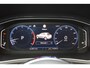 Volkswagen T-Roc 1.5 TSI 150pk DSG 3X R-LINE ORG.NED / PANORAMADAK / NAP / CAMERA / BEATS / LED / VLAKSTUUR