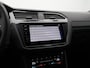 Volkswagen Tiguan 1.4 TSI eHybrid 245 pk DSG R-Line | Panoramadak | Trekhaak | Navigatie Discover Pro | 360 camera | IQ Light | Stuur-/achterbankverwarming