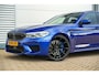 BMW M5 5-serie F90 Schuifdak Marina Blue 22'' Vossen Downpipe