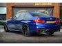BMW M5 5-serie F90 Schuifdak Marina Blue 22'' Vossen Downpipe