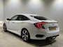 Honda Civic 1.5 i-VTEC Comfort | Navigatie | LM Velgen 17" | Voorstoelen Verwarmd | Cruise Control Adaptief | Airco |