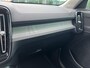 Volvo XC40 1.5 T5 Twin Engine Inscription lederen bekleding, 20 inch wielen, Verwarmde stoelen, Panorama dak, Parkeer Camera, Apple Car Play-Android auto, Trekhaak semi elektrisch
