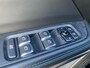 Lynk & Co 01 1.5 | Elektrische stoel verstelling | Climate control | Navigatie | Apple Carplay/Android Auto | Stoel + Stuur verarming | Elektrische achter klep | PHEV