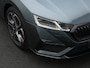 Skoda Octavia Combi 1.4 TSI 245 pk DSG RS iV PHEV Business | Panoramadak | Geheugen-/massagestoelen | Head-up display | Canton | Leder/alcantara | Stuur-/achterbankverwarming | Matrix LED