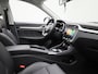 MG ZS MG EV Luxury 45 kWh | Automaat | Panoramadak | Leder | Navigatie | Airco | Achteruitrijcamera | Apple Carplay / Android Auto | Stoelverwarming | Lichtmetalen Velgen |