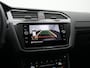 Volkswagen Tiguan 1.4 TSI eHybrid 245 pk DSG R-Line | Trekhaak | Adaptief onderstel | IQ Light | Stuur-/stoelverwarming | Achteruitrijcamera