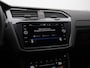 Volkswagen Tiguan 1.4 TSI eHybrid 245 pk DSG R-Line | Trekhaak | Adaptief onderstel | IQ Light | Stuur-/stoelverwarming | Achteruitrijcamera