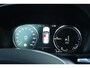 Volvo V60 2.0 T6 Recharge AWD Business Pro | Trekhaak | Voorstoelen + stuurwiel verwarmd | Ice white